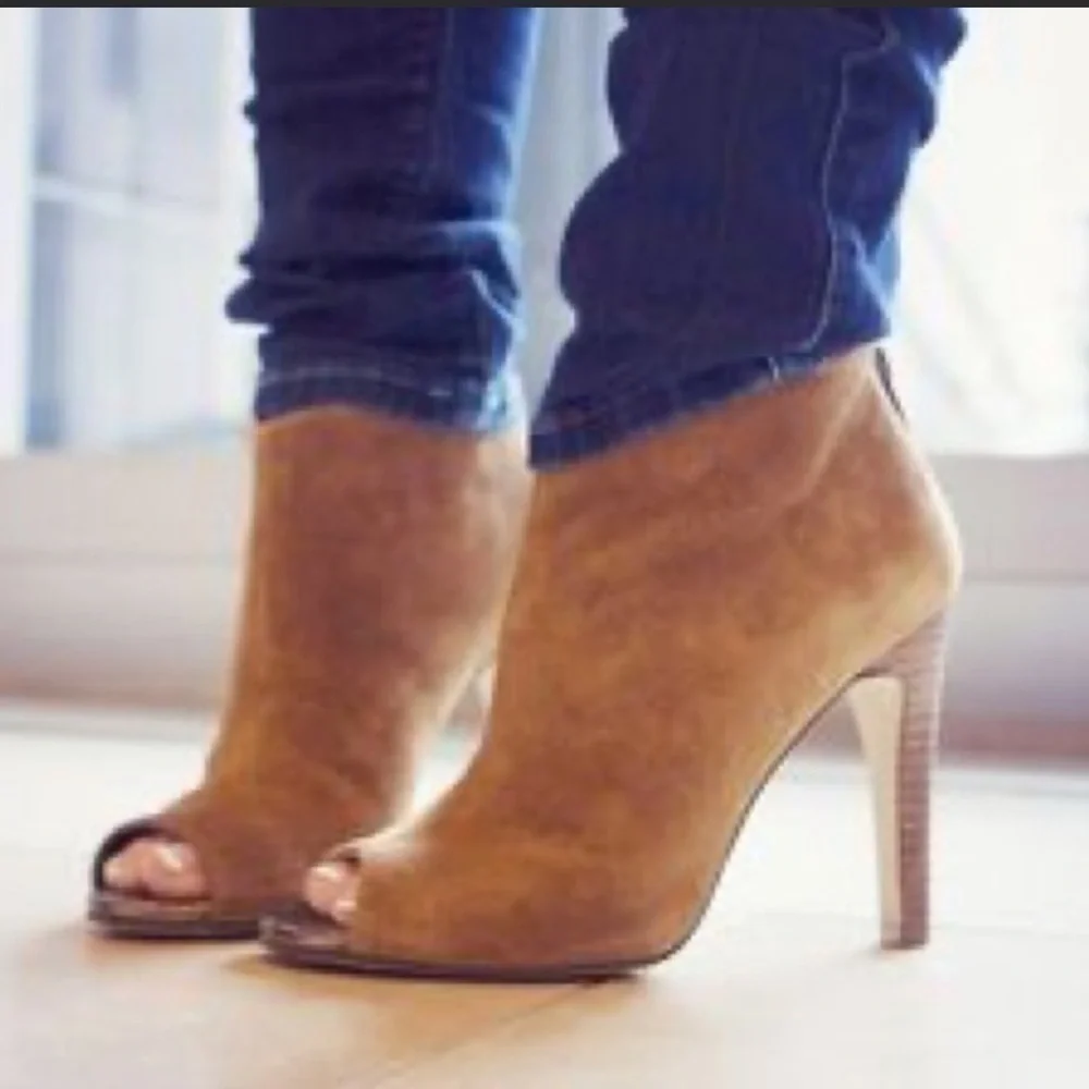Sole Society julianne hough